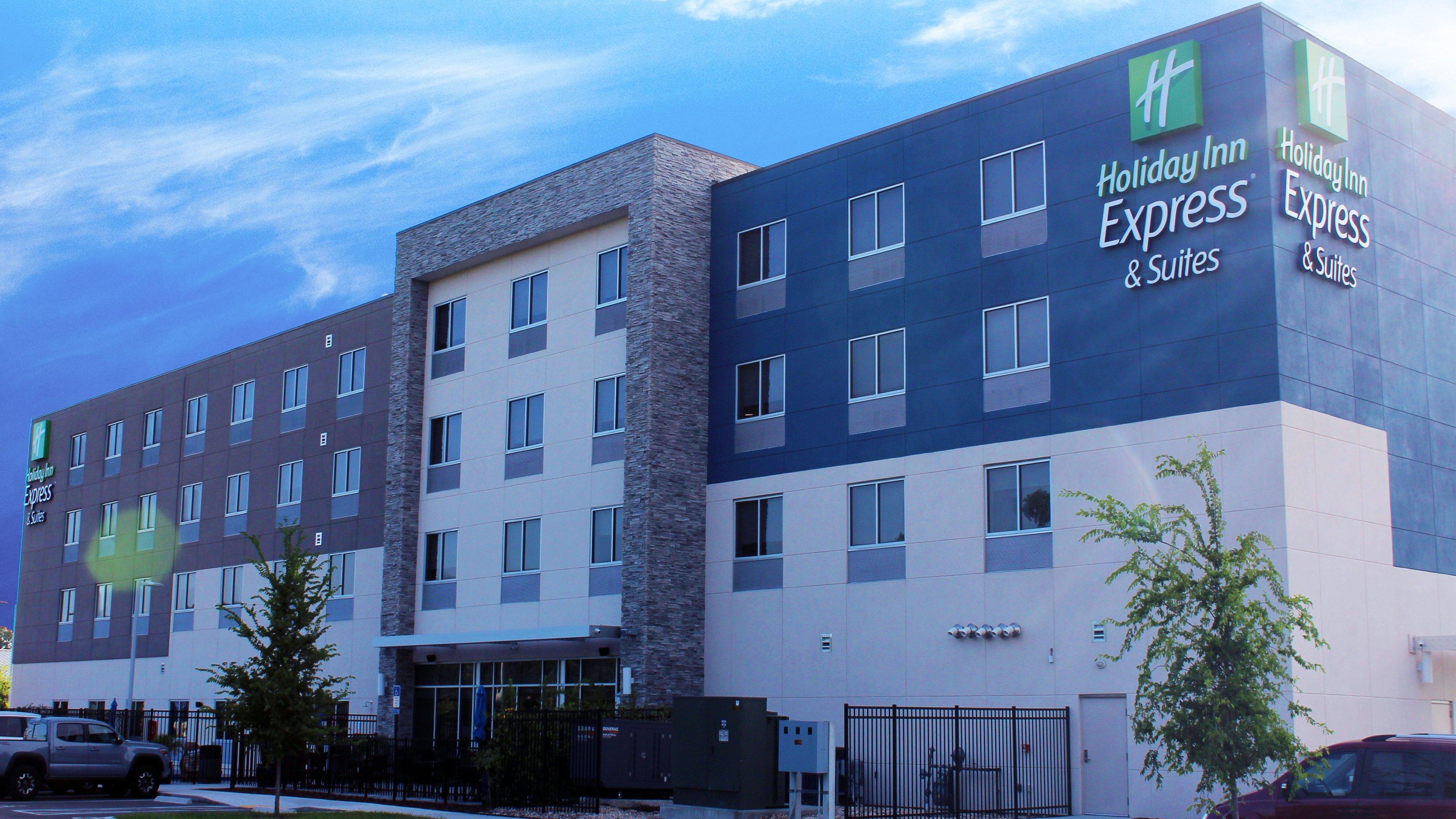 Holiday Inn Express & Suites - Jacksonville W - I295 And I10 By Ihg Bagian luar foto