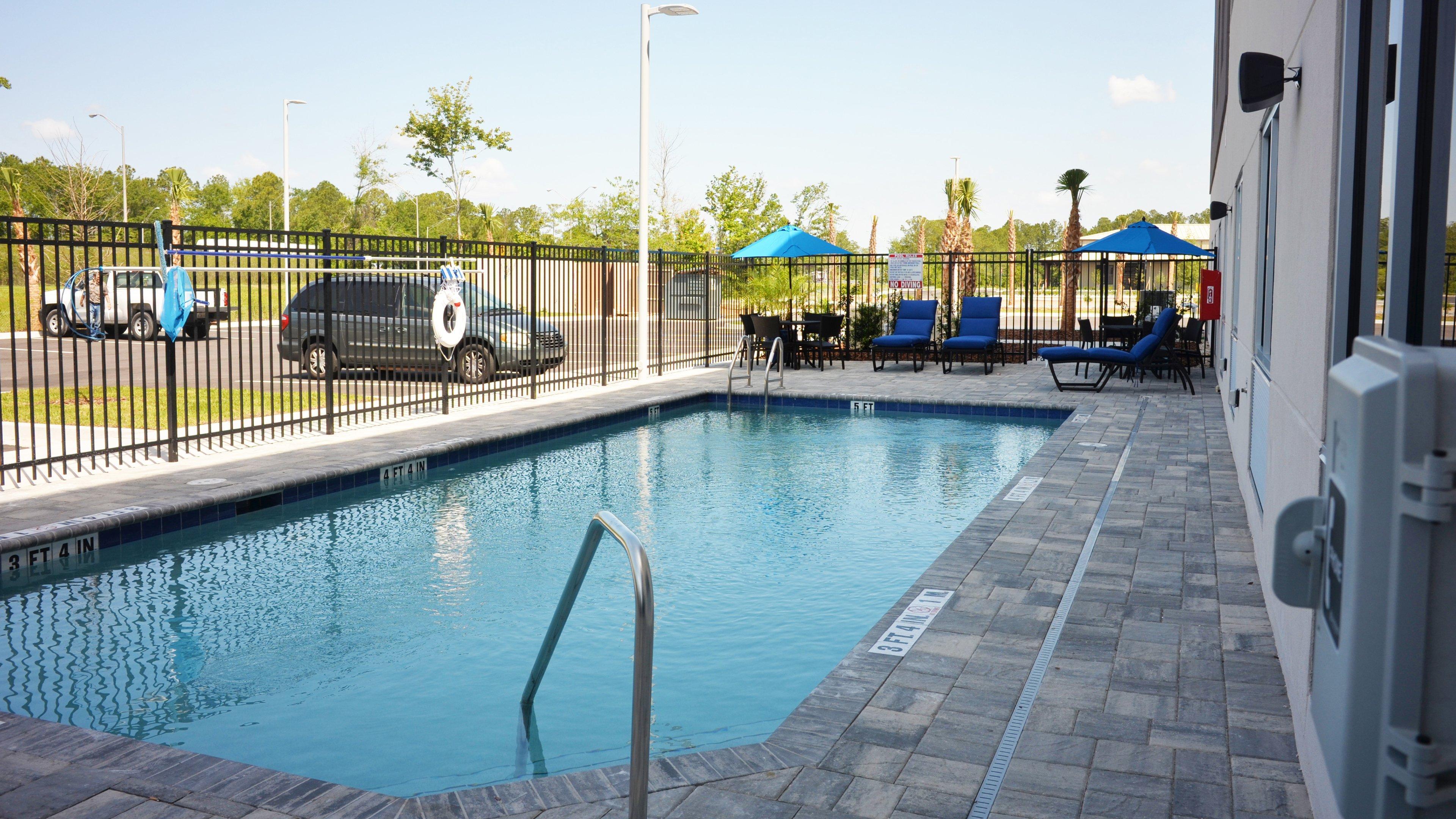 Holiday Inn Express & Suites - Jacksonville W - I295 And I10 By Ihg Bagian luar foto