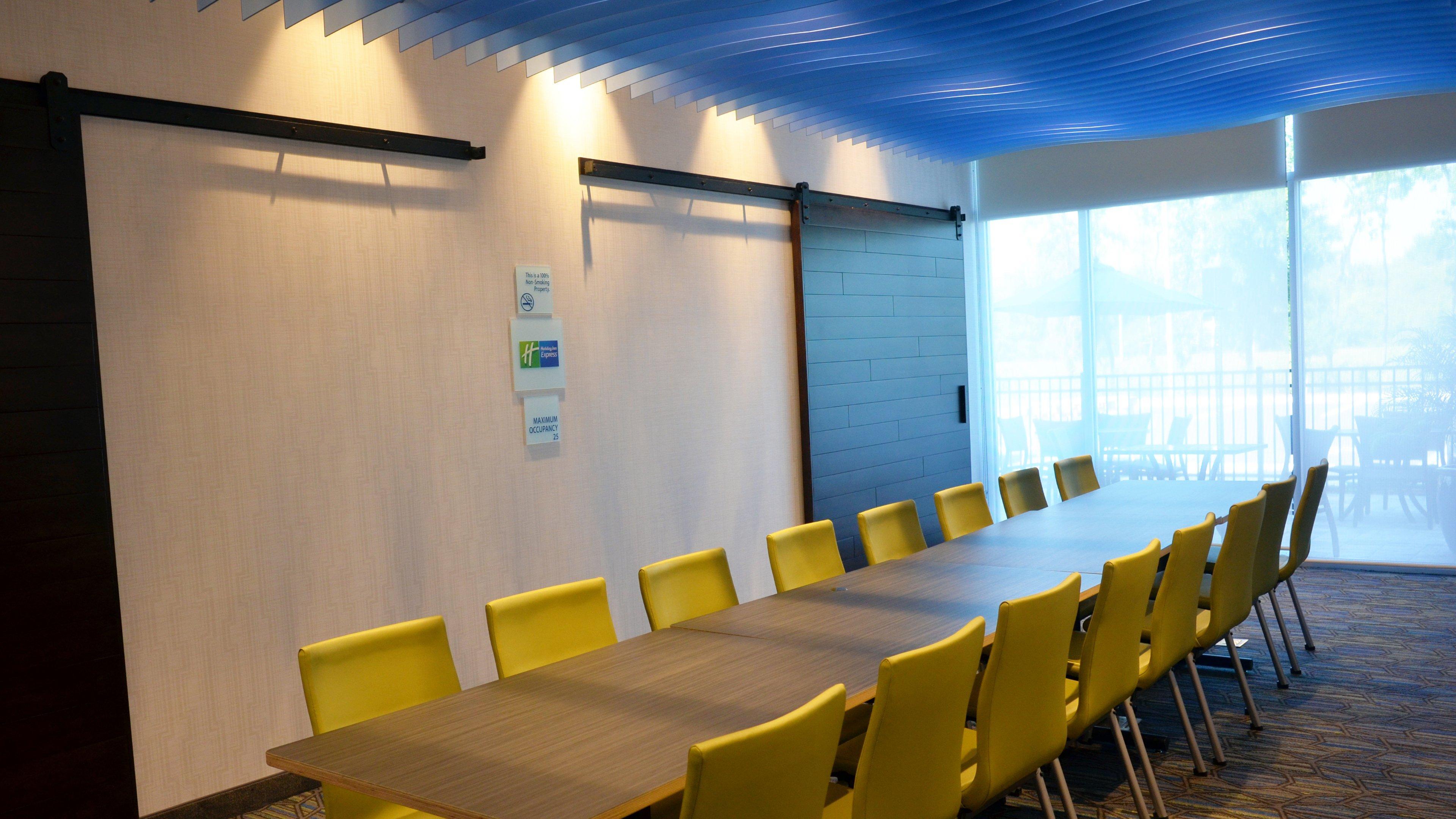 Holiday Inn Express & Suites - Jacksonville W - I295 And I10 By Ihg Bagian luar foto