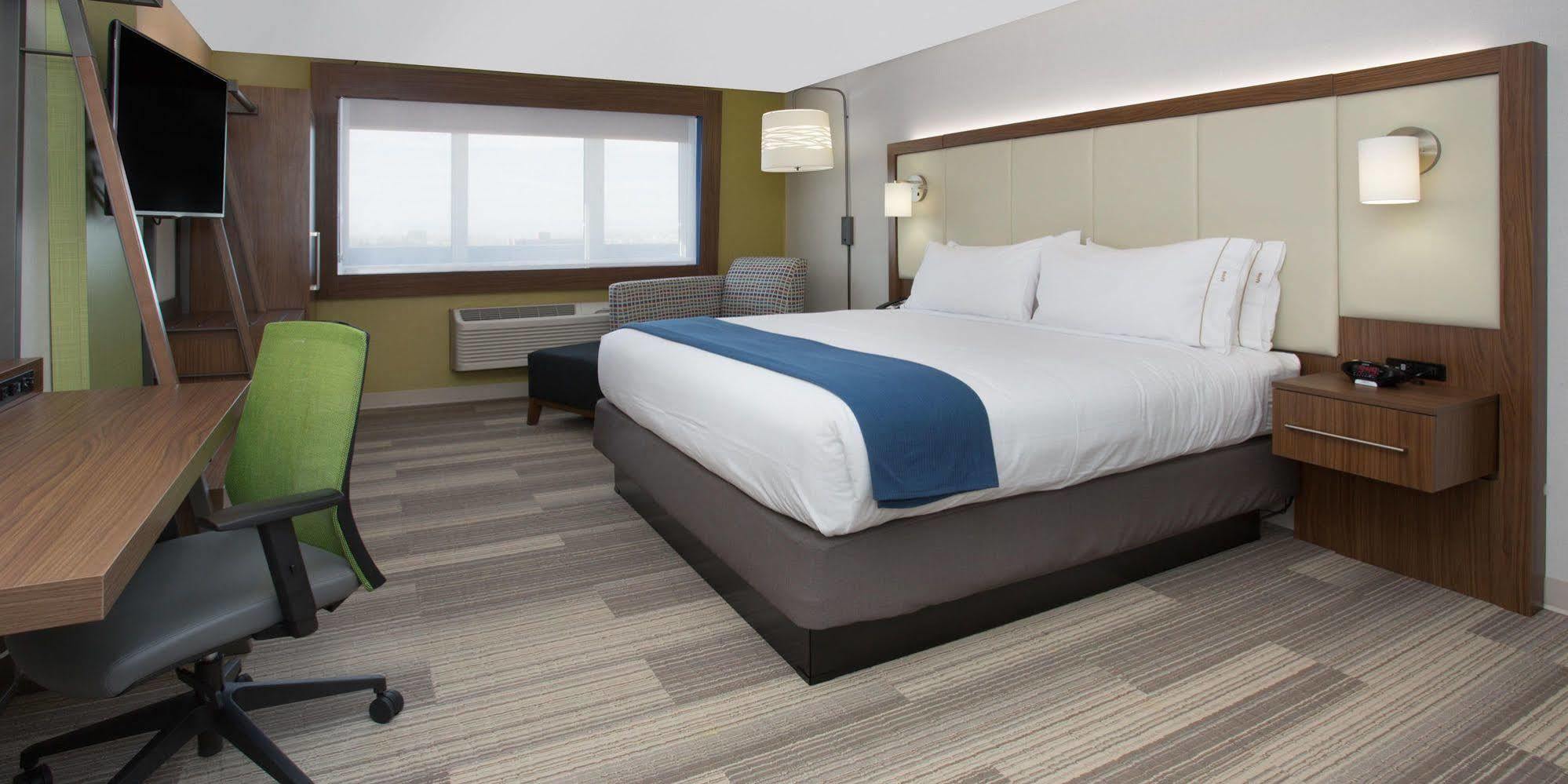 Holiday Inn Express & Suites - Jacksonville W - I295 And I10 By Ihg Bagian luar foto